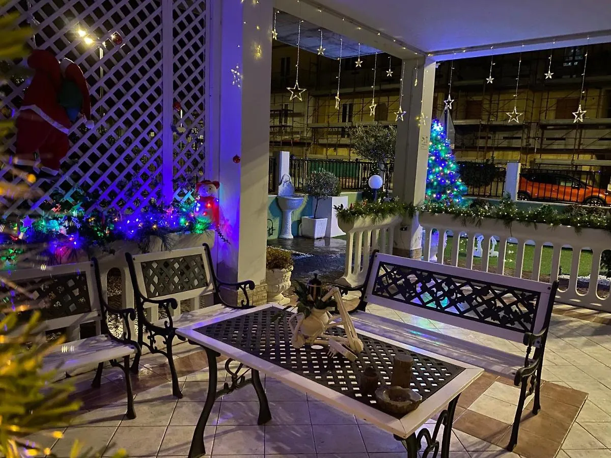 La Dea Hestia Otel Bosa Konukevi
