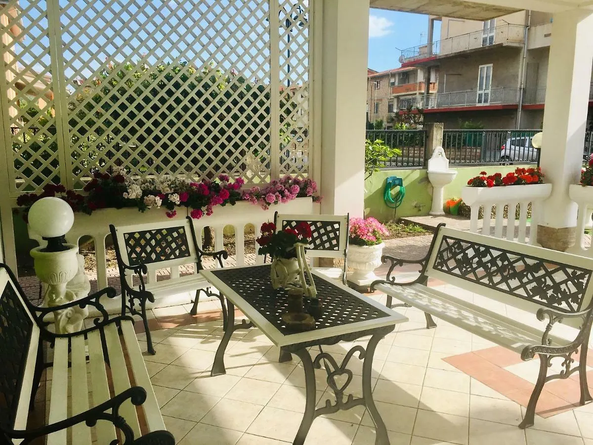 Hotel La Dea Hestia Bosa Affittacamere