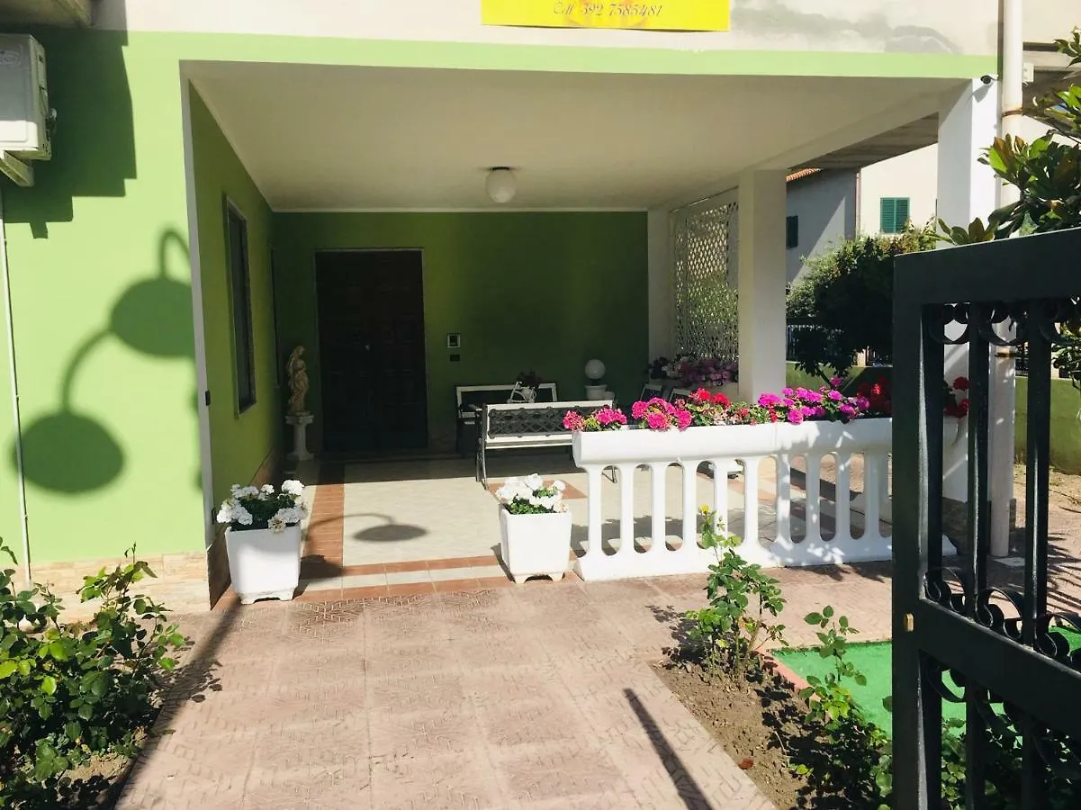Affittacamere Hotel La Dea Hestia Bosa Italia